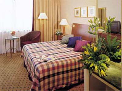 Corinthia Towers Hotel 2