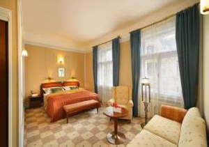 Hotel Paris 3