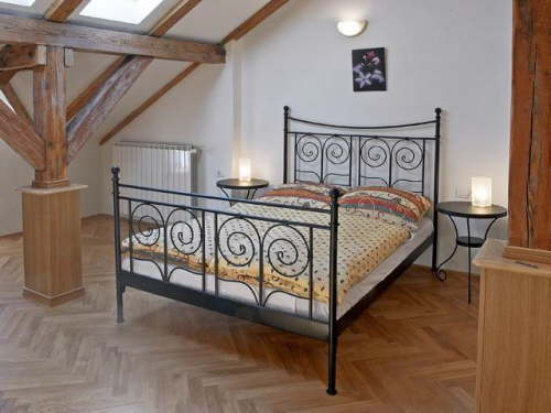 Janacek - 2bed large 