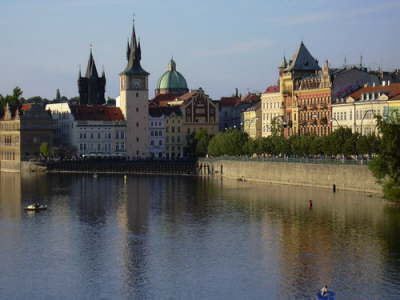 Prague_east_bank