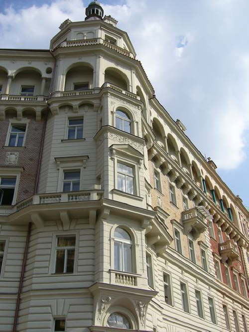 River View Grande 1