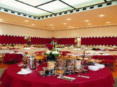 Riverside Hotel 4
