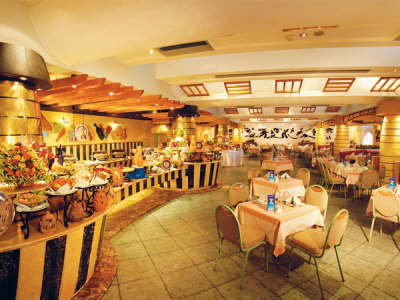 Coral Beach Resort Hurghada-Dining