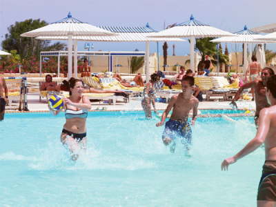 Coral Beach Resort Hurghada-waterball