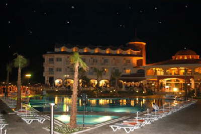 LTI Sultan Beach Hotel Hurghada - poolnight