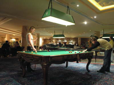 Paradise Golden 5 Hotel-billiardbar