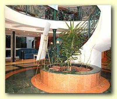Mirage I Nile Cruise - lobby2