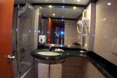 Monte Carlo Nile Cruise - Bath Room