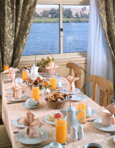 Moon River Nile Cruise - Restaurant2