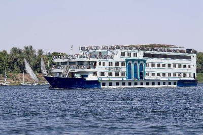 Moon River Nile Cruise - front view3
