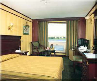 Pyramisa Napoleon Nile Cruise - cabin