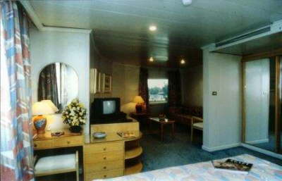 Serenade Nile Cruise - suite