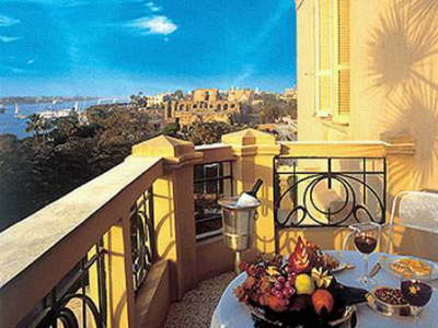 Sofitel Winter Palace Hotel - balcony