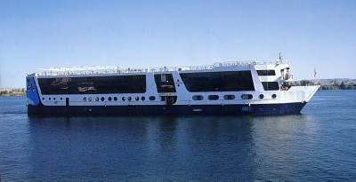 lady cristina Nile Cruise - view