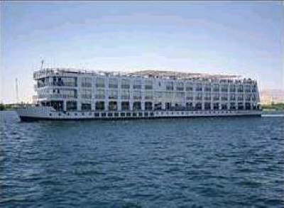 miss egypt Nile Cruise - view