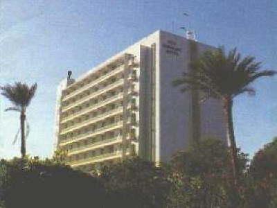 New Cataract Hotel - hotel view