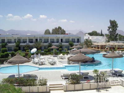Cataract Resort Sharm-Pool2