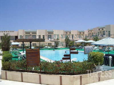 Cataract Resort Sharm-pool3