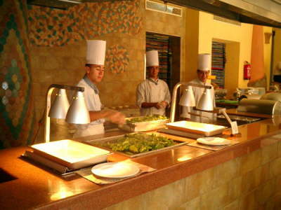 Hauza Beach Resort-Chefs