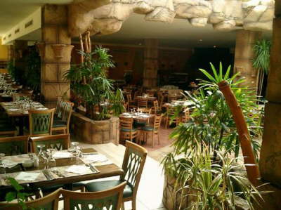 Hauza Beach Resort-Lunch4
