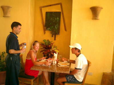 Hauza Beach Resort-Lunchxxx1