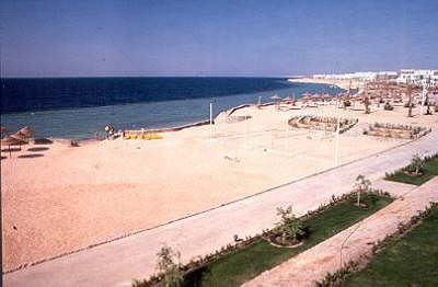 Queen Sharm Vera Club-beach3
