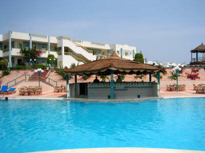 Sharm Holiday Resort-Pool3