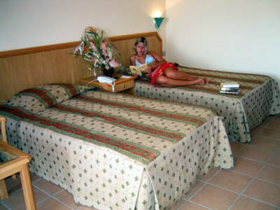 Sharm Holiday Resort-Room2