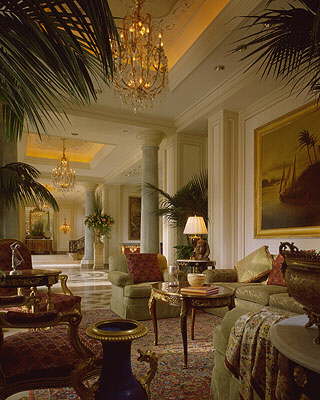 CAF_013_320x400_web-large