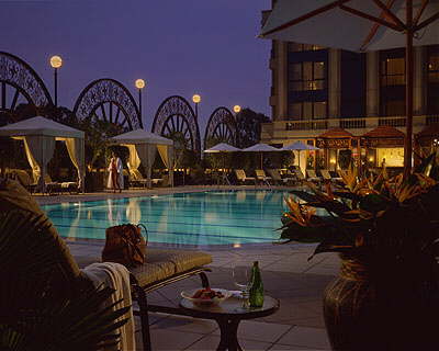 CAF_020_320x400_web-large