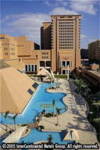 FEATR_POOL_04_D
