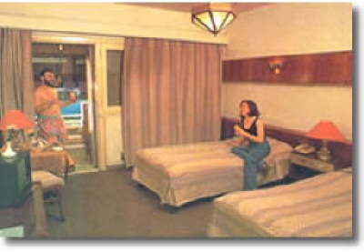 room1