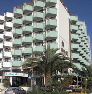 Atinc Hotel