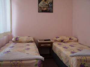�zmen Pension